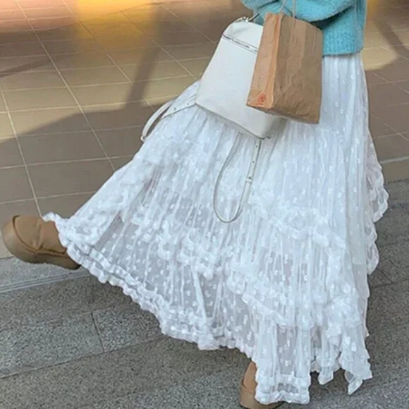 White Casual Women's French Style Lace Flare Ruffle Skirt - Picture 3 of 4